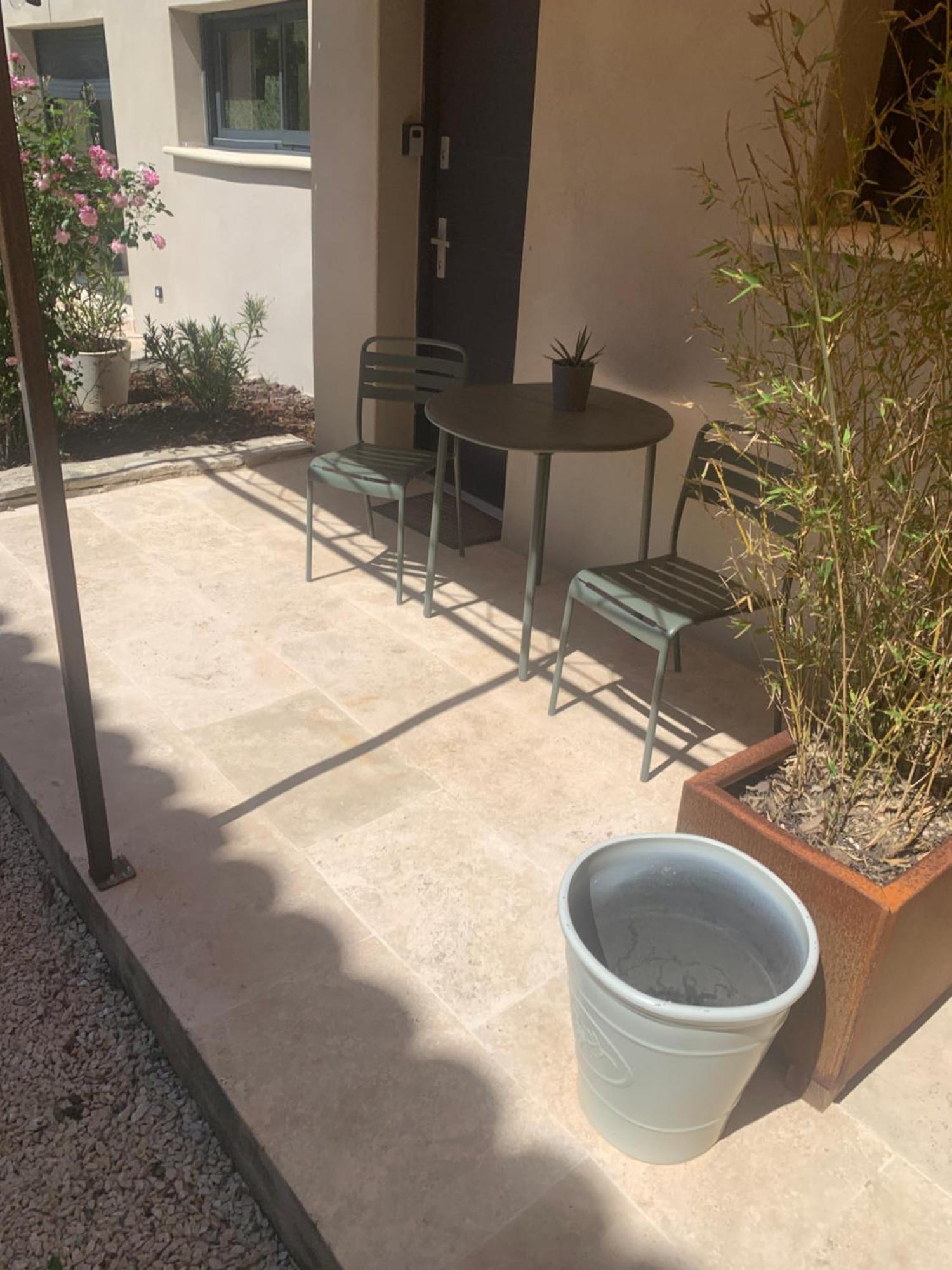 Uzès La Maison D'Hamih "Gite Et Chambres D'Hotes المظهر الخارجي الصورة